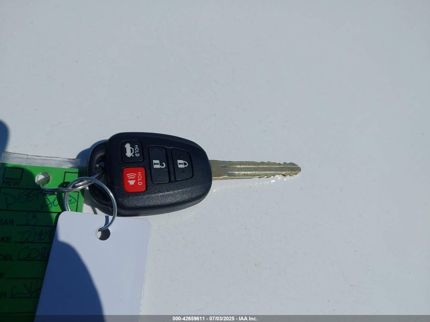 2018 Toyota Corolla Le VIN: 2T1BURHE3JC102126 Lot: 42659611