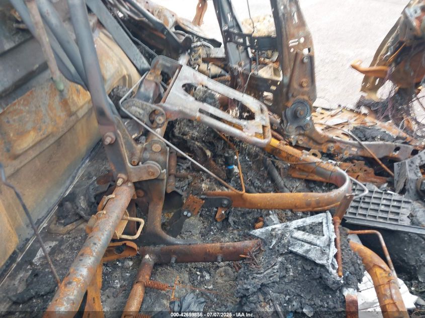 2008 Chevrolet Silverado 1500 Ltz VIN: 3GCEK13J18G242992 Lot: 42659856