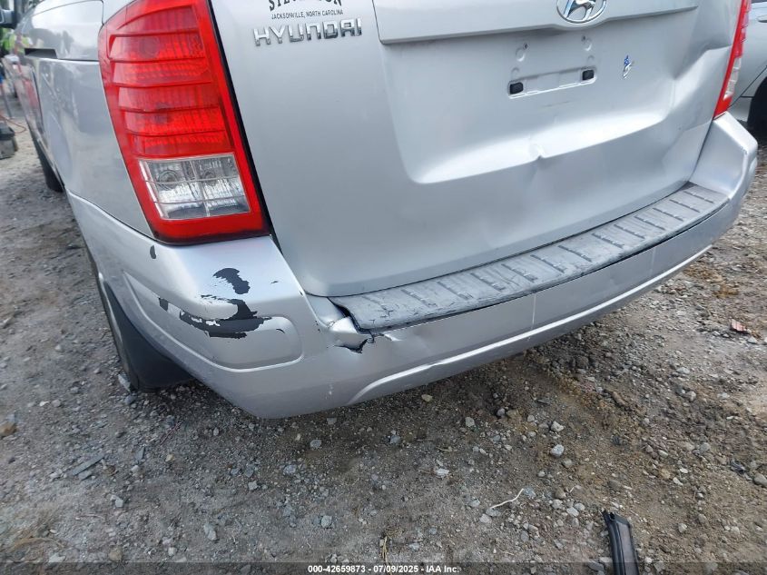 2008 Hyundai Entourage Gls/Limited VIN: KNDMC233786046752 Lot: 43022297