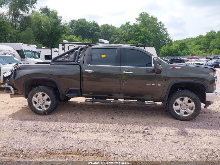 2022 Chevrolet Silverado 3500Hd 4Wd Standard Bed Ltz VIN: 1GC4YUEY5NF361888 Lot: 42661111
