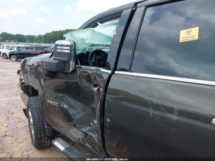 2022 Chevrolet Silverado 3500Hd 4Wd Standard Bed Ltz VIN: 1GC4YUEY5NF361888 Lot: 42661111
