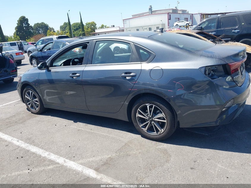 2024 KIA FORTE LX/LXS - 3KPF24AD5RE726180
