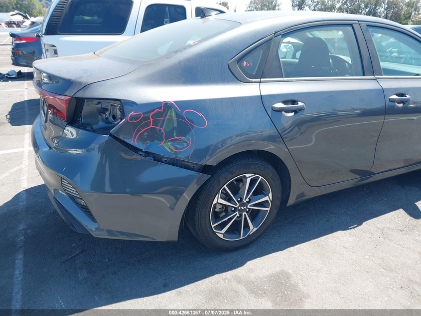 2024 KIA FORTE LX/LXS - 3KPF24AD5RE726180