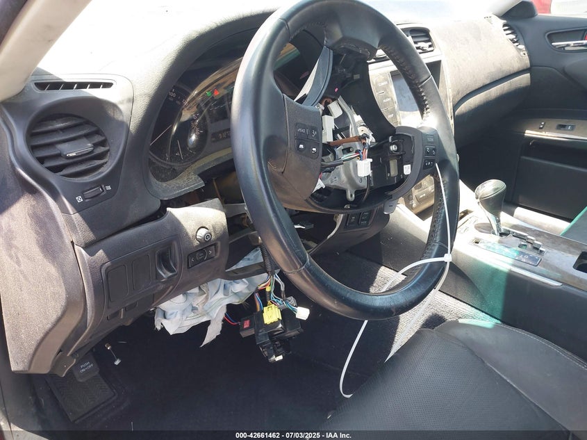2010 LEXUS IS 250 VIN: JTHBF5C27A5121449