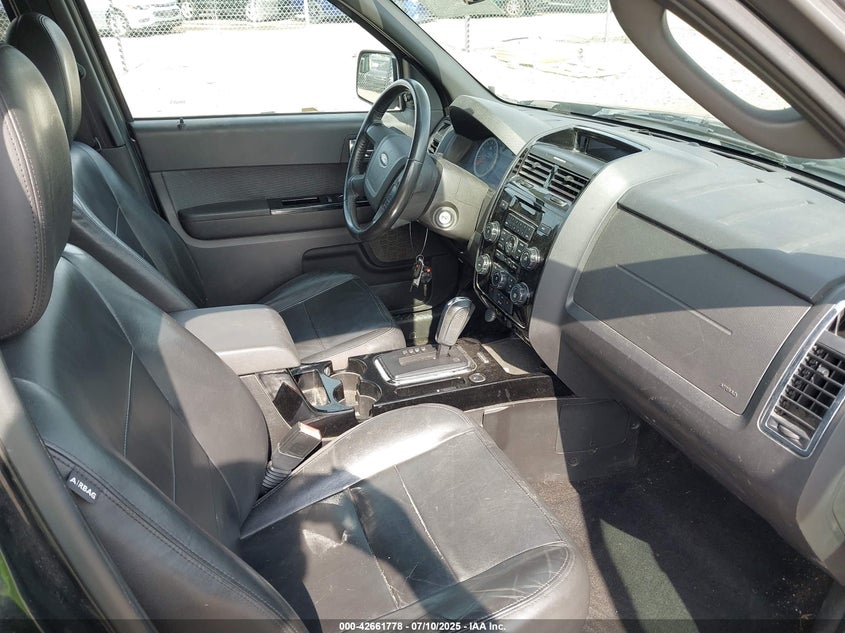 2011 FORD ESCAPE VIN: 1FMCU0EG7BKA13807