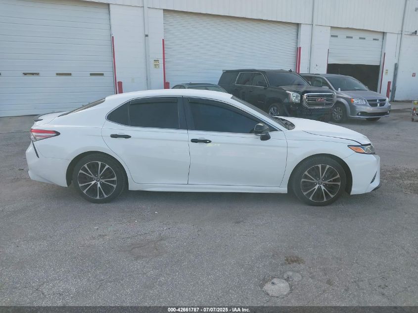 2018 Toyota Camry Se VIN: 4T1B11HK3JU505795 Lot: 42661787