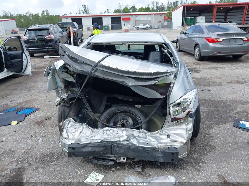 2019 Toyota Corolla Se VIN: 5YFBURHE6KP935212 Lot: 42661815