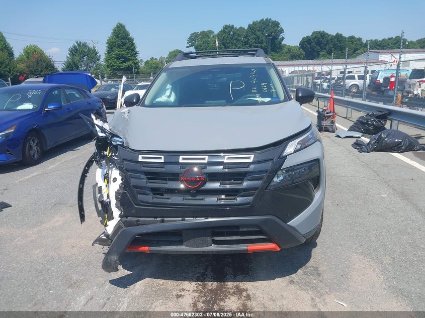 2025 NISSAN ROGUE SV/RC - 5N1BT3BB6SC798193