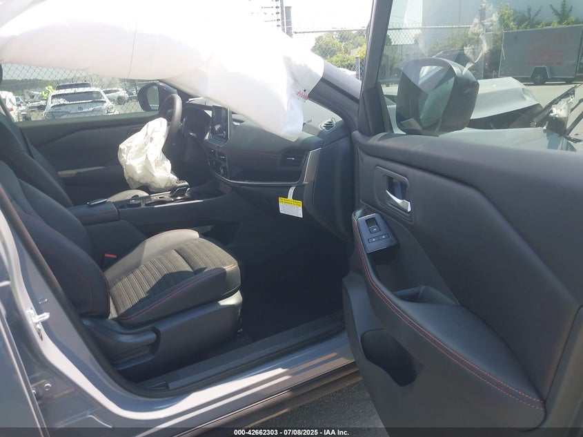 2025 NISSAN ROGUE SV/RC - 5N1BT3BB6SC798193