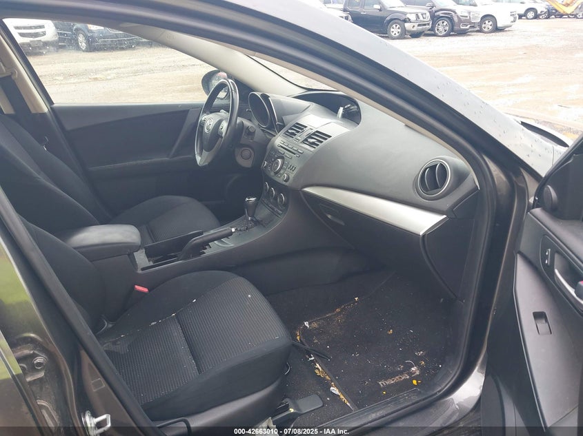 2013 MAZDA MAZDA3 I TOURING - JM1BL1V79D1794704