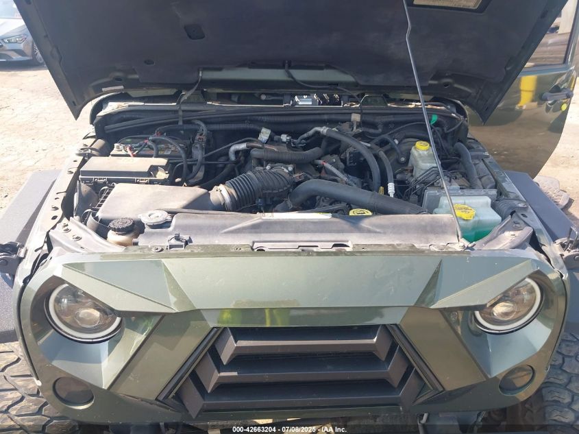 2008 Jeep Wrangler Unlimited Sahara VIN: 1J4GA59198L587713 Lot: 42663204