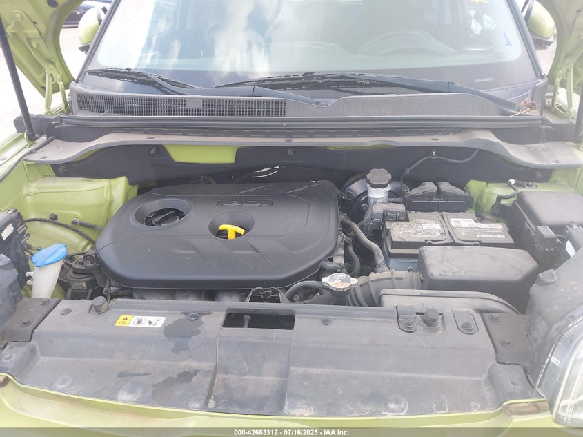 2015 KIA SOUL + - KNDJP3A55F7765586