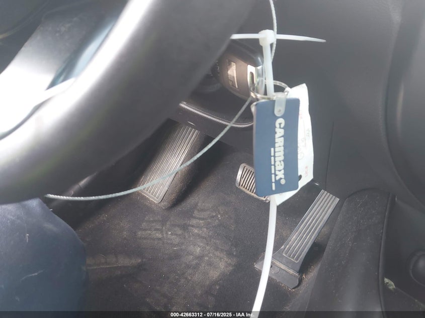 2015 KIA SOUL + - KNDJP3A55F7765586