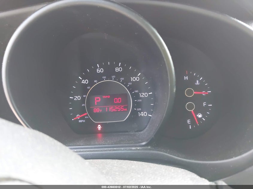 2015 KIA SOUL + - KNDJP3A55F7765586