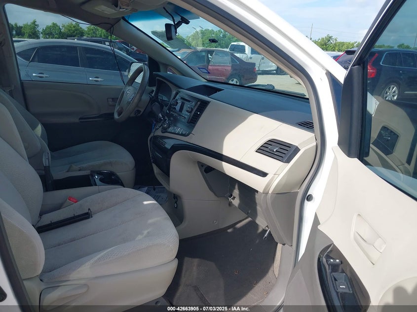 2013 TOYOTA SIENNA VIN: 5TDKK3DC7DS308116
