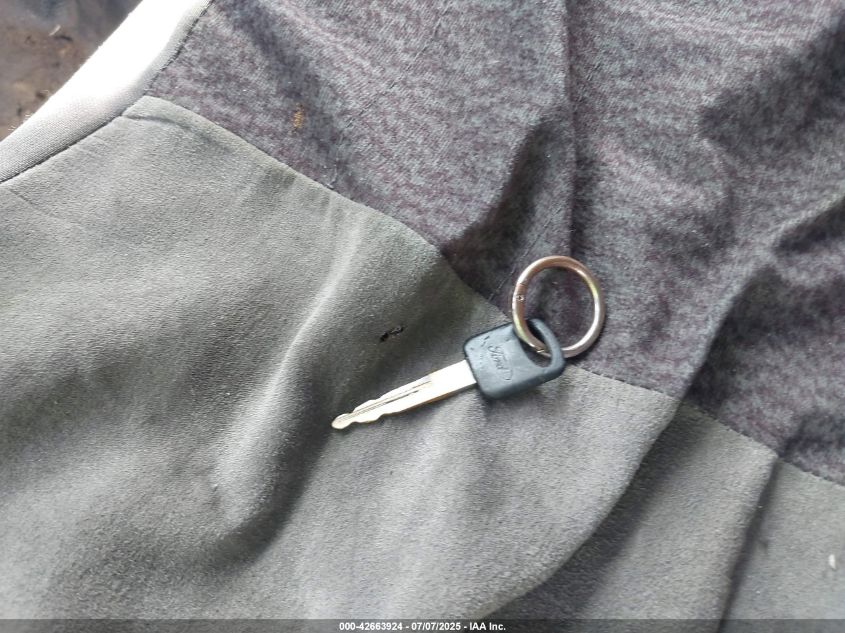 2004 Ford F-350 Lariat/Xl/Xlt VIN: 1FTSW31S44EC23434 Lot: 42663924