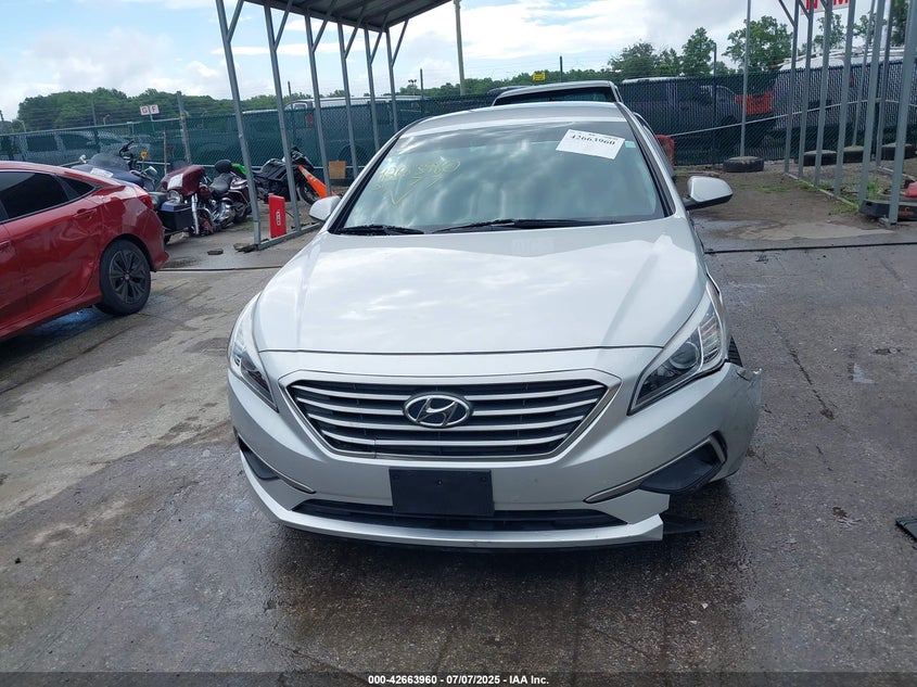 2016 HYUNDAI SONATA SE - 5NPE24AFXGH313001