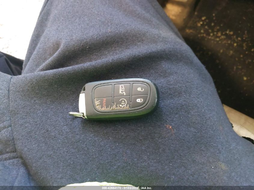 2015 Jeep Cherokee Limited VIN: 1C4PJLDS9FW590245 Lot: 42664170