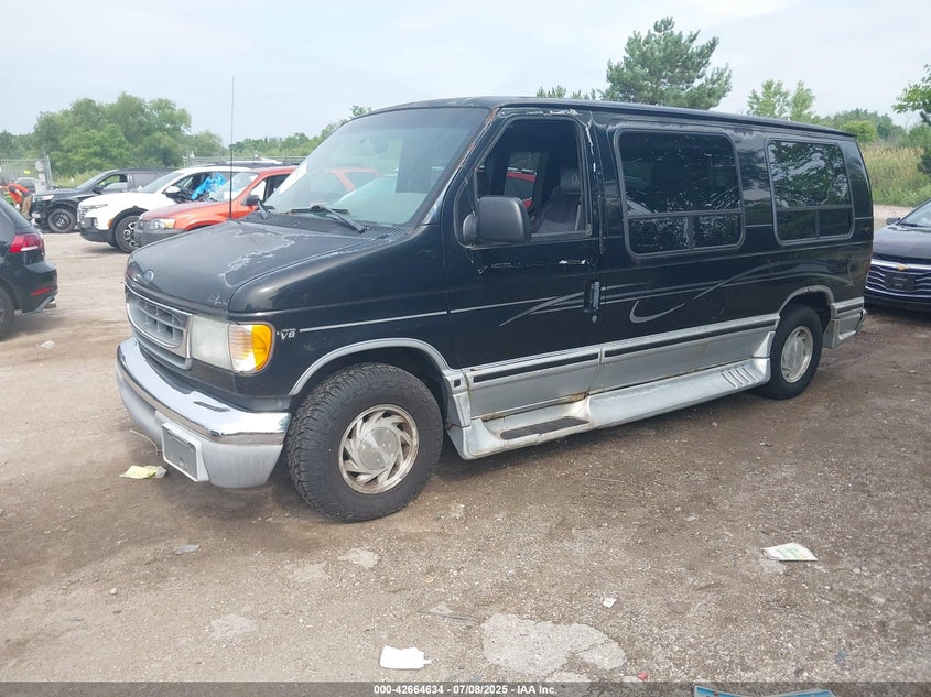 1FDRE14L22HB64563 2002 FORD TRANSIT photo no. 2