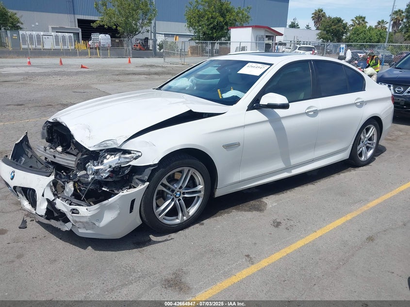 WBA5A5C57FD523988 2015 BMW 5ER photo no. 2