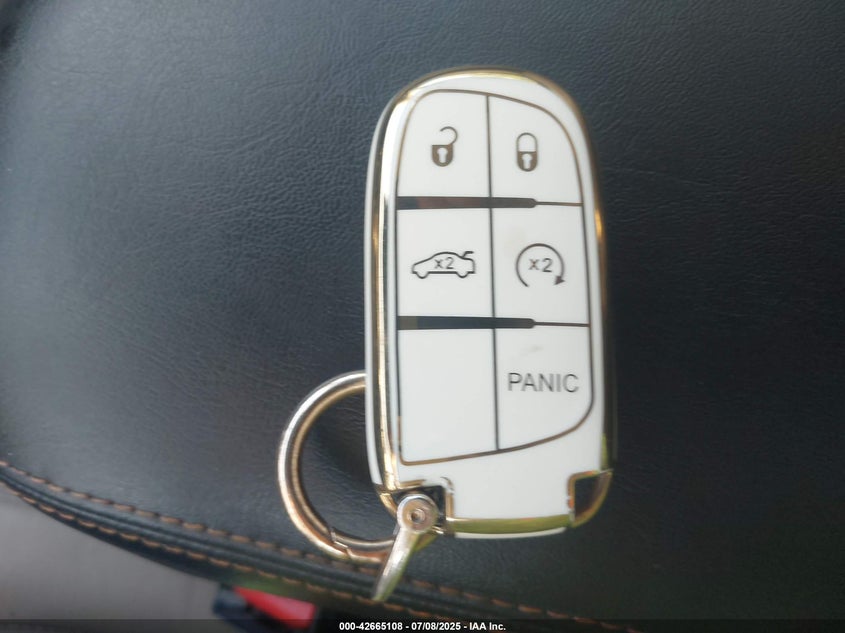 2015 JEEP CHEROKEE LIMITED - 1C4PJMDS1FW613653