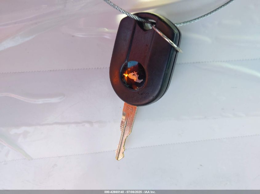 2013 Ford Mustang V6 VIN: 1ZVBP8AM1D5235176 Lot: 42665148