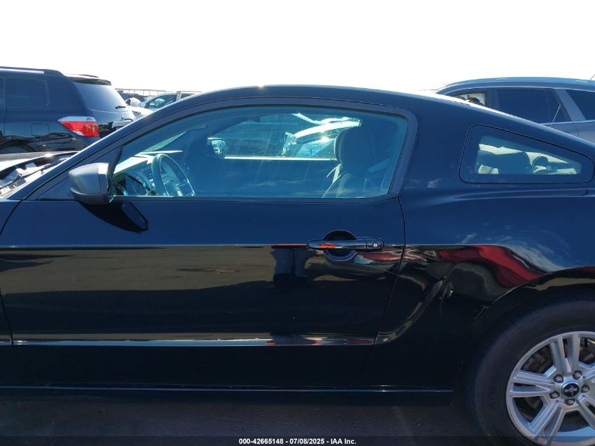 2013 Ford Mustang V6 VIN: 1ZVBP8AM1D5235176 Lot: 42665148