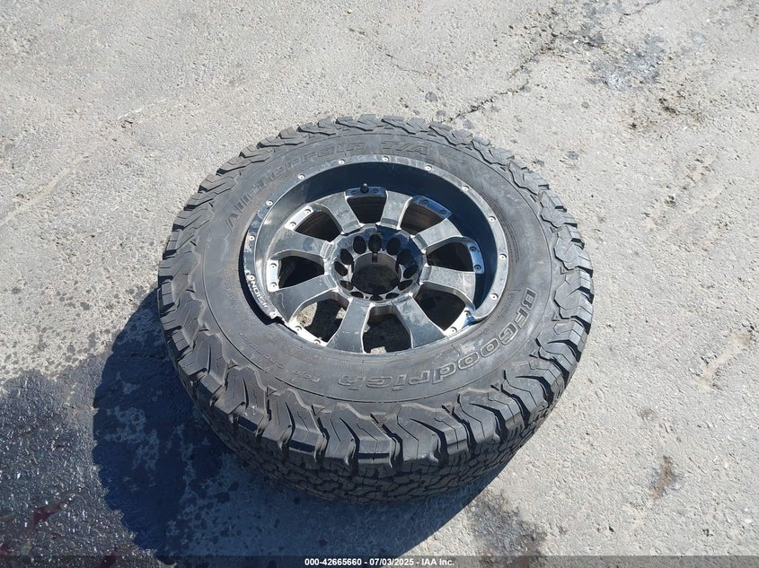 2015 CHEVROLET SILVERADO 1500 1LT - 3GCUKREC1FG126004