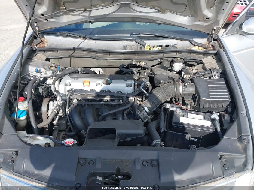 2009 HONDA ACCORD VIN: 1HGCP26319A001754