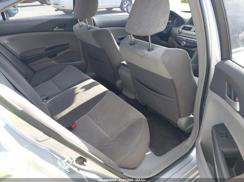 2009 HONDA ACCORD VIN: 1HGCP26319A001754