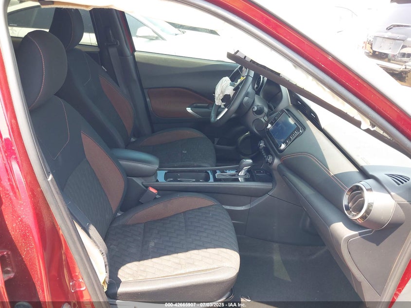 VIN 3N1CP5DV6PL483747 2023 NISSAN KICKS SR XTRONIC CVT