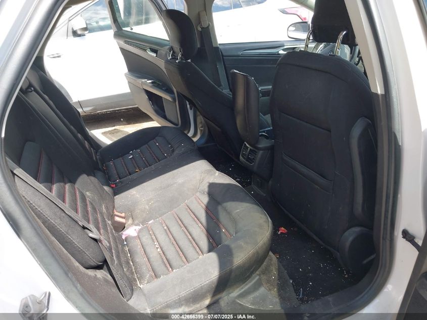 2015 Ford Fusion Se VIN: 3FA6P0H70FR104705 Lot: 42666399