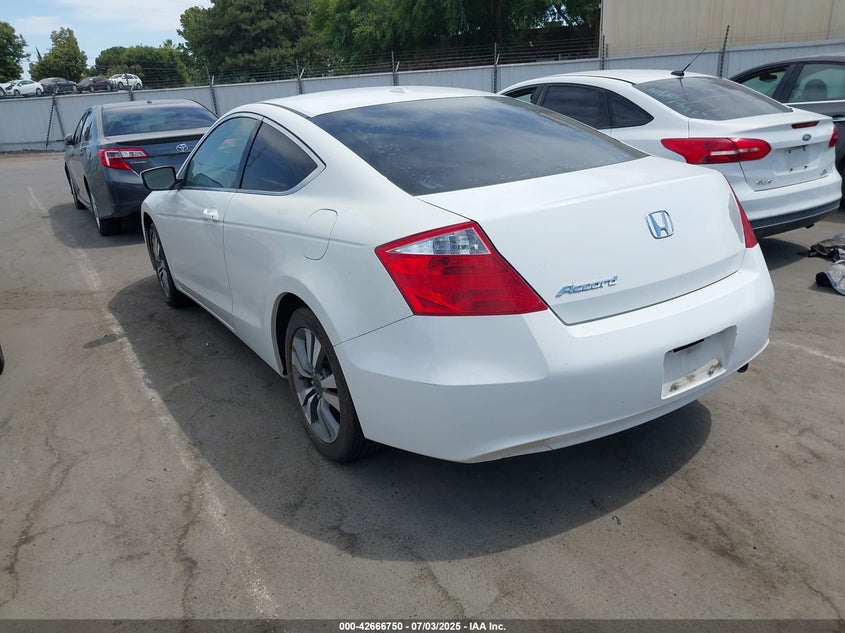 2009 HONDA ACCORD VIN: 1HGCS12819A009668