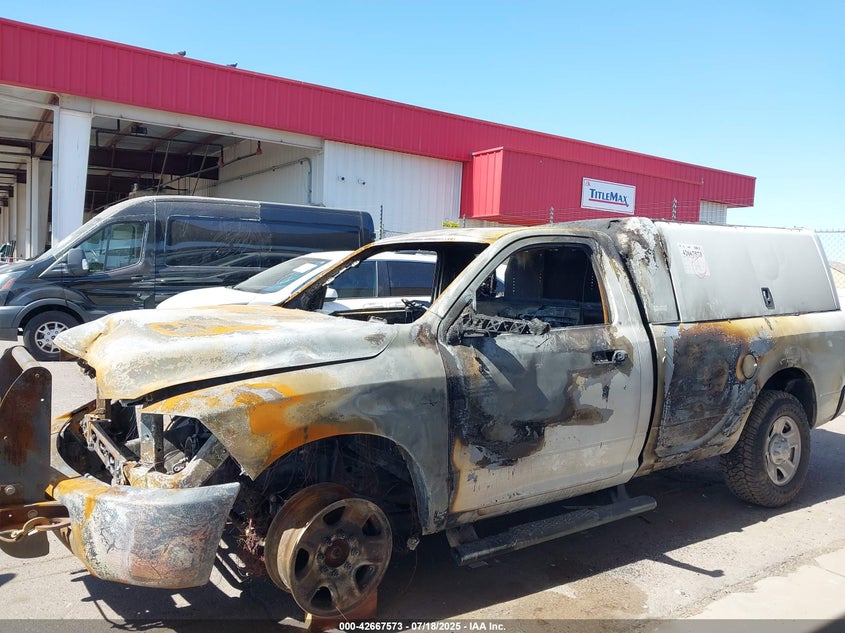 2017 Ram 2500 Tradesman 4X4 8' Box VIN: 3C6LR5AT2HG771227 Lot: 42667573