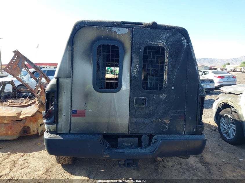 2017 Ram 2500 Tradesman 4X4 8' Box VIN: 3C6LR5AT2HG771227 Lot: 42667573