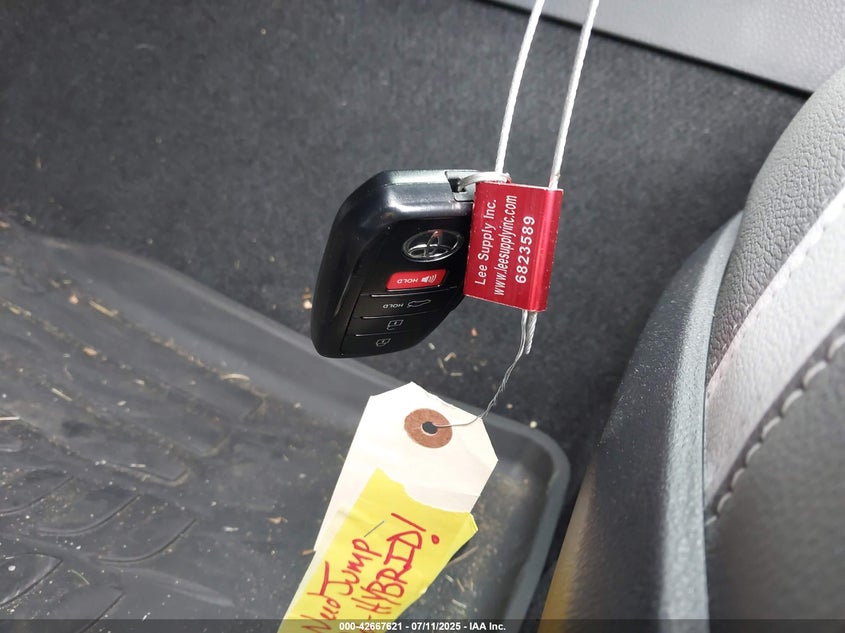 2025 TOYOTA CAMRY SE - 4T1DBADK7SU525710