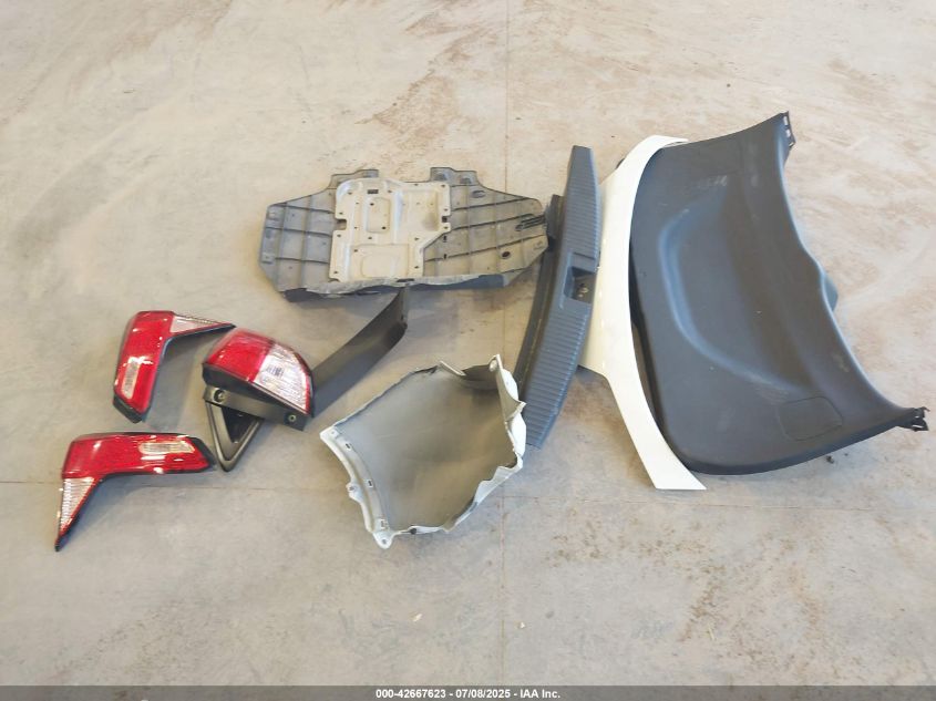 2016 Honda Hr-V Lx VIN: 3CZRU5H35GM727627 Lot: 42667623