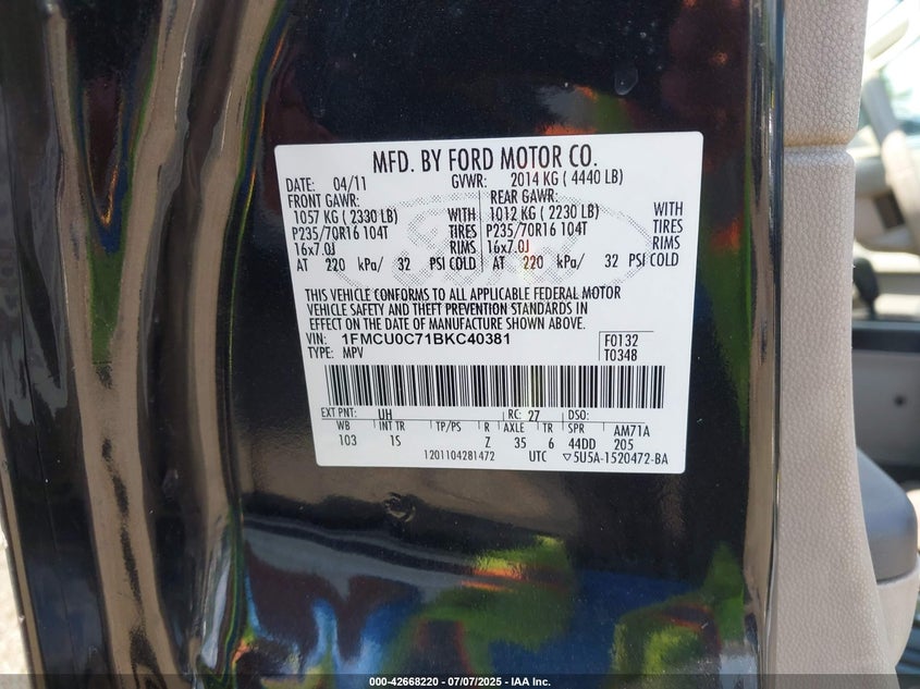 1FMCU0C71BKC40381 2011 FORD ESCAPE photo no. 9