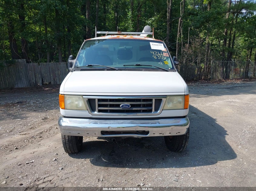2006 Ford E-350 Cutaway VIN: 1FDSE35L16DA47257 Lot: 42668355