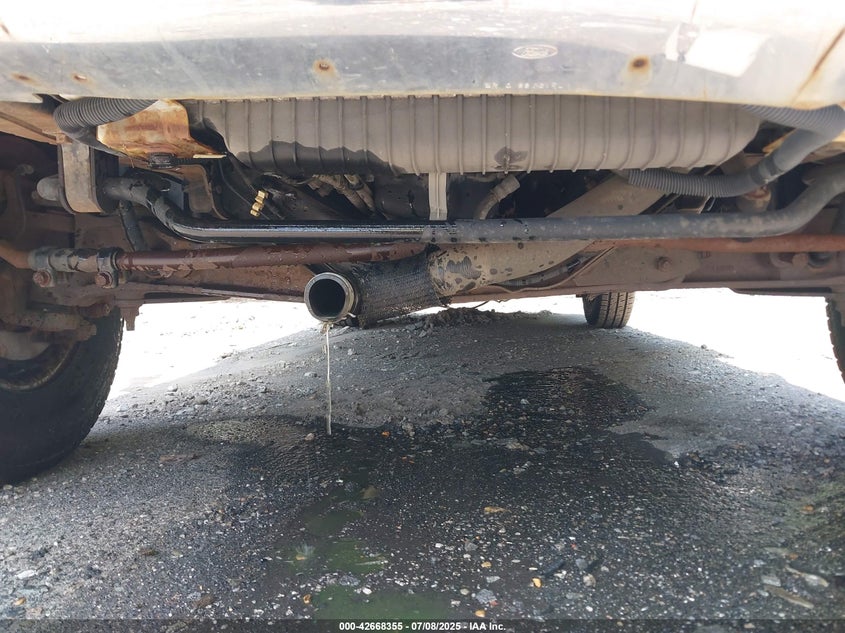 2006 Ford E-350 Cutaway VIN: 1FDSE35L16DA47257 Lot: 42668355