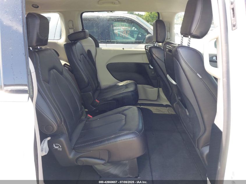 2023 Chrysler Pacifica Touring L VIN: 2C4RC1BG1PR628406 Lot: 42668657