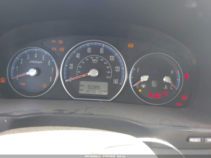 2009 HYUNDAI SANTA FE VIN: 5NMSH73EX9H318027