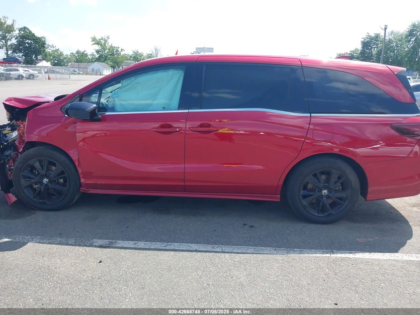 2023 Honda Odyssey Sport VIN: 5FNRL6H7XPB038432 Lot: 42668748