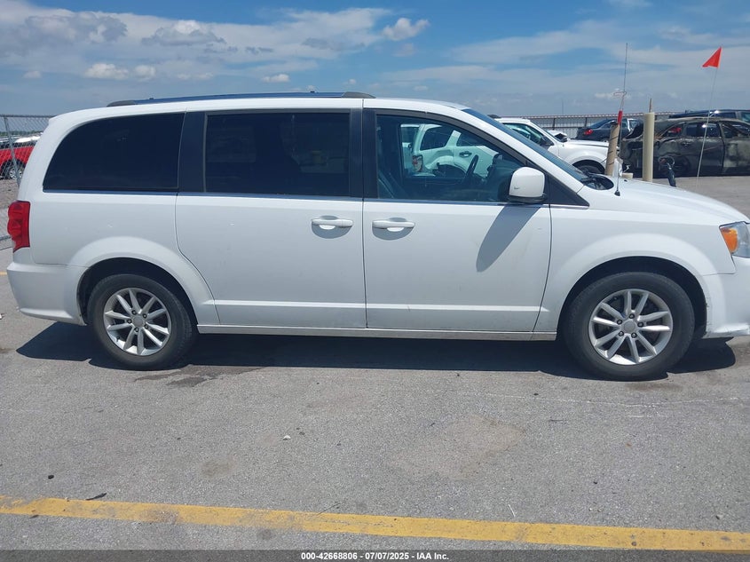2018 DODGE GRAND CARAVAN SXT - 2C4RDGCG0JR298201