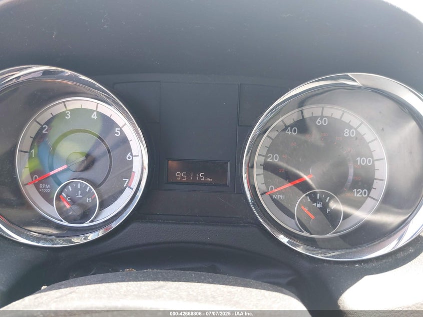 2018 DODGE GRAND CARAVAN SXT - 2C4RDGCG0JR298201