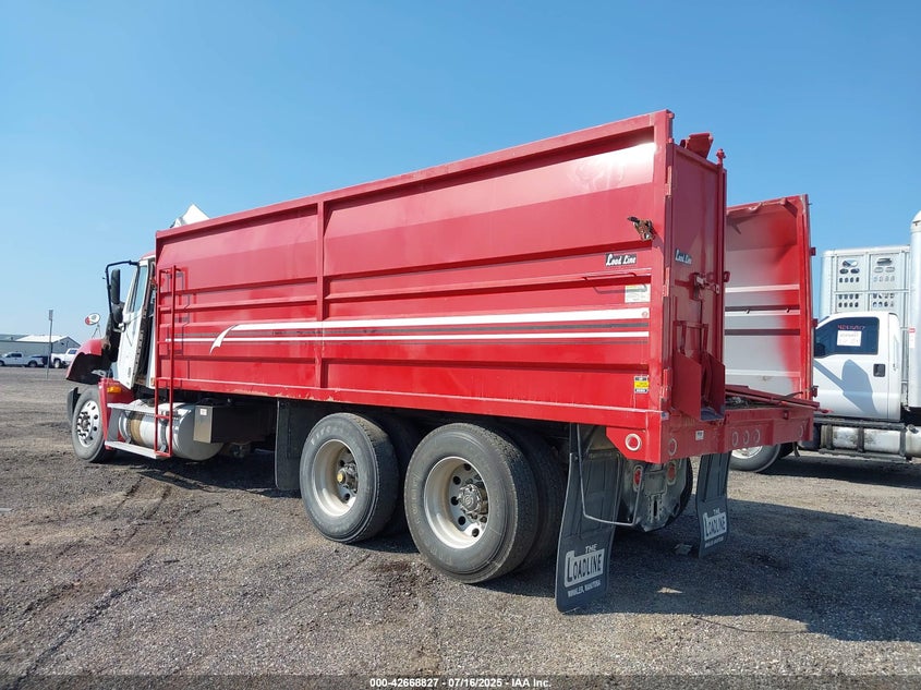 2005 Freightliner Columbia 112