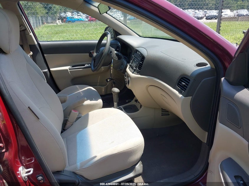 2008 Hyundai Accent Gls VIN: KMHCN46C78U239231 Lot: 42668851