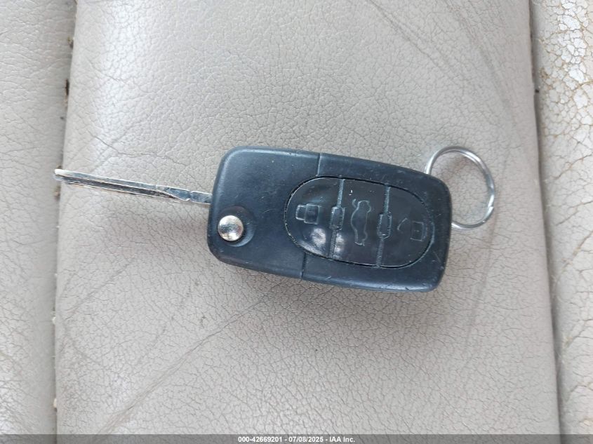 2004 Audi A4 1.8T VIN: WAULC68E54A095126 Lot: 42669201