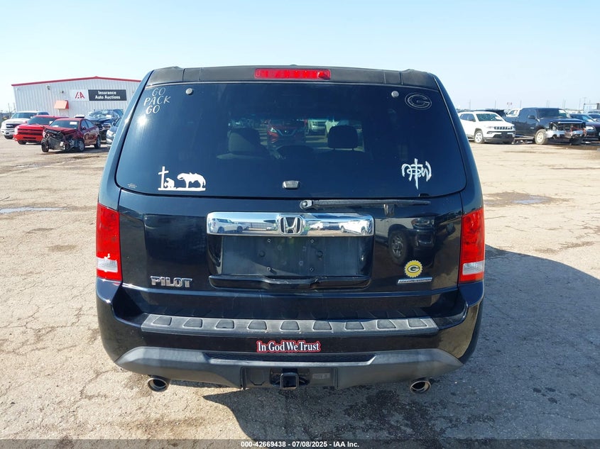 2015 HONDA PILOT SE - 5FNYF3H30FB024424