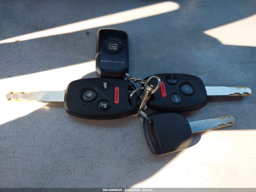 2015 HONDA PILOT SE - 5FNYF3H30FB024424